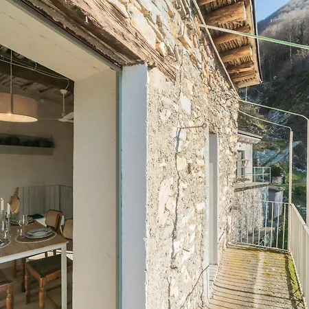 Villa Eugenia -Pool E Garden Retreat In Como Lake Holiday home *