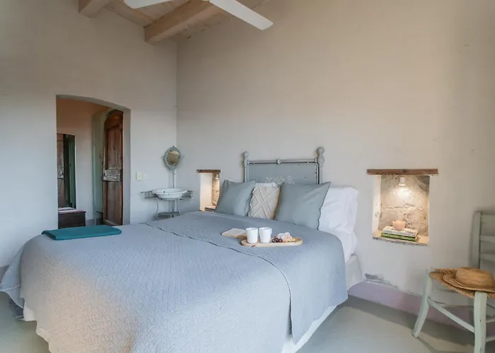 Dom wakacyjny Eugenia - Pool E Garden Retreat In ...