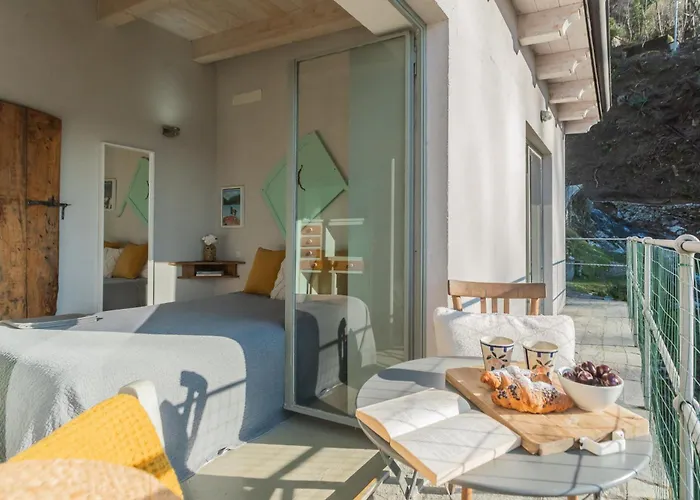 Dom wakacyjny Eugenia - Pool E Garden Retreat In ...